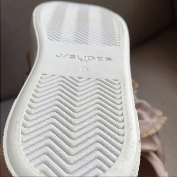 J/SLIDES NYL NWOT GOLD SATIN BOW PLATFORM SNEAKERS Sz 7.5 - Picture 5 of 6